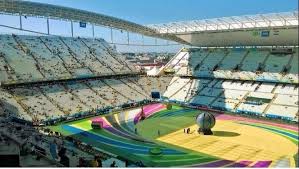 Le stade vibrant des chants des 75000 spectateurs qui. Coupe Du Monde 2014 Top 10 Ceremonies D Ouverture