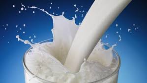 Una persona promedio consume al rededor de 9064 litros de leche en toda su vida.