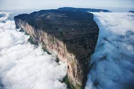 What's winter like in norway? Top 10 Places To Stand On The Edge Of The World Places To See In Your Lifetime