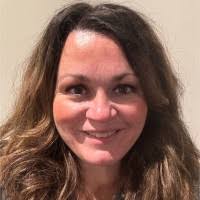 Jennifer Slama's Instagram, Twitter & Facebook