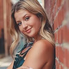 Rebecca Oneal's Instagram, Twitter & Facebook