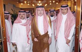 الأمير سطام يستقبل المعزين في وفاة الأميرة هيا بنت عبد العزيز صحيفة الاقتصادية