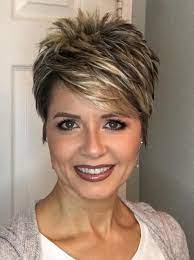 Sharalee From Sharalee S Box Of Chocolates Chic Short Haircuts Pixie Haircut For Thick Hair Hair Styles