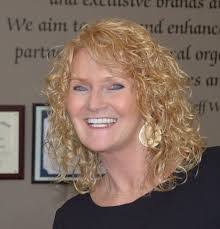 Paula Pierro's Instagram, Twitter & Facebook