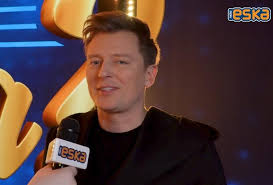 Ujawnił je w rozmowie z magazynem „party ich dobry znajomy. Rafal Brzozowski Na Eurowizji 2021 Zaspiewa The Ride W Nowej Wersji Tylko U Nas Eska Pl
