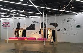 Led Lighting For Nike Acg Retail Store Displays Using Lights From Environmental Lights Nike Store Display Retail Store Display Nike Acg