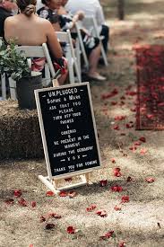 Wedding Sos How To Have An Unplugged Wedding Wedding Ceremony Signs Unplugged Wedding Wedding Ceremony Script