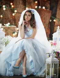 We've found scores of gowns in beautiful bold shades to suit every season and bridal style. 35 Trendy And Romantic Blue Wedding Gowns Weddingomania