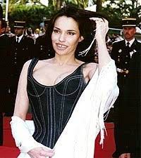 Vous êtes étudiant et vous recherchez une chambre un studio, un 2 pièces à. Beatrice Dalle Wikipedia