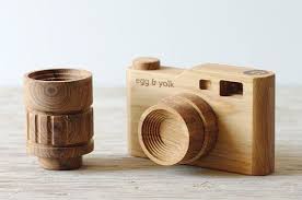 Wooden Toy Camera With Interchangeable Lenses Wooden Toys Toy Camera Wooden Camera