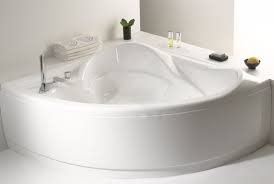 Misure vasche angolari le vasche ad angolo hanno in genere misure di 140 x 140 cm, ma esistono anche le versioni più compatte da 120 x 120 cm o più grandi da 160 x 160 cm per gli ambienti più. Vasca Da Bagno Angolare