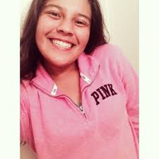 cindy barrientos (@cindybeeeeee)