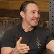 James Brackin IV (@jamesbrackiniv) • Instagram photos and videos