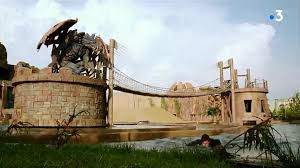 Maybe you would like to learn more about one of these? Le Parc Rainbow Magic Land Dans Un Episode De La Serie Rex