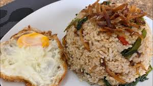 Dan resep itu saya temukan di akunnya mbak @noviekawati. Nasi Goreng Kampung Kampung Fried Rice Asmr Youtube