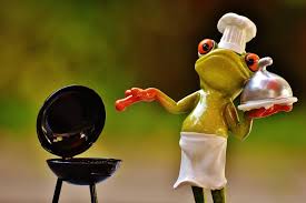 Tuesdaytrivia The 100 Folds In A Chef S Toque Are Said To Represent 100 Ways To Cook An Egg Funny Frogs Frog Pictures Frog Art