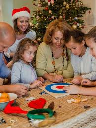 Ayuda a santa a colarse por. Juegos De Navidad Online Juegos De Navidad Cokitos Estas Buscando Juegos Infantiles Para Jugar En Casa Estas Navidades Claudio Strite