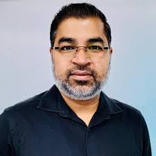 🌟 Chasing Excellence vs. Creating Value 🌟 In the movie “3 Idiots,” the…