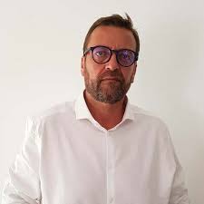 Est enregistré dans la catégorie menuiserie bois, pvc, aluminium de l'annuaire. Jerome Milhes Ccmic Viadeo