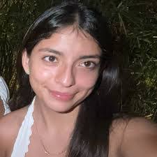 Angie Bedoya's Instagram, Twitter & Facebook