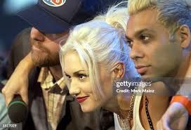 24 Photos & High Res Pictures