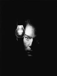 Black And White Celebrities Photography Pin By Peter Nasr On Photographie Low Key Portraits Portrait Celebrity Photography