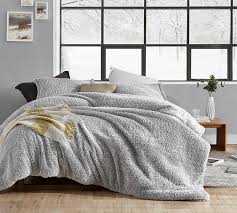 See more ideas about king size, sherpa blanket, king size bed. Super Thick And Warm Oversized Plush Sherpa Bedding Fashionable Gray Extra Large King Bed Set