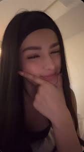 Too pretty not to take a ss