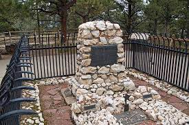 Scanning, digitally cleaning and enhancing all these postcards, locating, adding street and map view, and running this site costs a great deal so won't you please consider. Lookout Mountain Attraction Review Of Buffalo Bill Grave And Museum Golden Co Tripadvisor