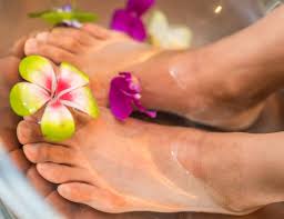 Start by soaking your feet in warm soapy water to soften the hard dead skin on feet. Is Ok To Crack My Toe Knuckles Foot Care Doctor In Sterling Va