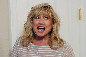 Kathy Nau's Instagram, Twitter & Facebook