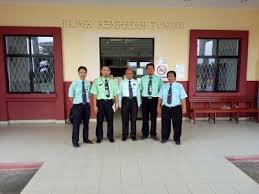 Krisis pencerobohan lahad datu 2013 tercetus sejurus sekumpulan orang sulu yang sebahagiannya bersenjata api mendarat di. Klinik Kesihatan Tungku Sabah 60 89 871 125