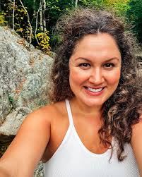 Life is too short to live in fear. 🍁 After completing this beautiful hike  to the top of Roaring Brook Falls, I freaked out for a moment because of  how high we