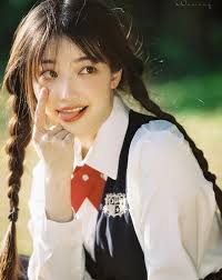 Sally Cho (for4youngs3)