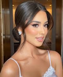 Juliana Schaeffer's Instagram, Twitter & Facebook