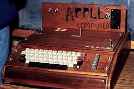 Below Is A Picture Of The Apple 1 The First Computer Made By Steve Jobs In His Parent S Garage Whatibreathe Co Apple Computer Apple Design Computer History