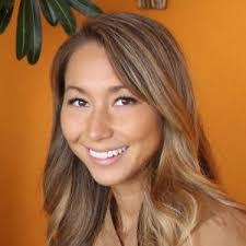 Caroline Tibbetts's Instagram, Twitter & Facebook