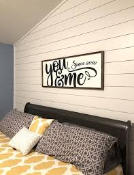 Diy farmhouse bedroom wall decor. Pin By Rachael Fitzpatrick On Imagem De Fundo Para Iphone In 2021 Bedroom Decor On A Budget Wall Decor Bedroom Romantic Bedroom Decor