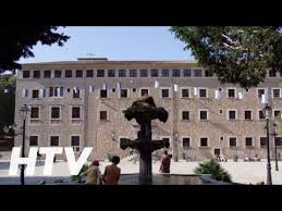 Plenamente integrado a la naturaleza totalmente protegida y declarada reserva biológica. Fundacion Yannick Y Ben Jakober Alcudia Destimap Destinations On Map