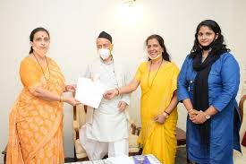 Bio vice president of bjp maharashtra. Chitra Wagh Demands To Implement Sop Newsbharati