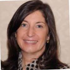 Laura Spitzer's Instagram, Twitter & Facebook