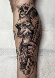 Headquartered in milwaukee, brew city tattoo employs the expertise of tattoo artists focusing on styles such as greg aims to create personalized tattoo designs that suit the clients' preferences. Blackwork Samurai Tattoo Done By Max Lacroix At Akara Arts In Milwaukee Wi Tattoodesigns