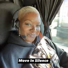 Amber Blakemore's Instagram, Twitter & Facebook