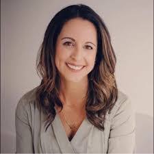 Lori Mcdaniel's Instagram, Twitter & Facebook