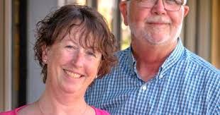 Amy Davitt's Instagram, Twitter & Facebook