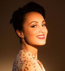 Barbara will sing 'voila' at this year's. Partez A La Rencontre De Barbara Pravi Qui Vous Presente Le Spectacle Musical Un Ete 44 La Parisienne Life