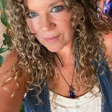 Jeff visits Cove Crystals in Shelton, a local crystal shop with a rich  history spanning over 40 years. The store attracts visitors nationwide who  come to explore its unique collection of stones