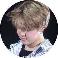 Mandy Skinner (@mskinner1984)