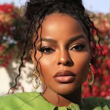 Avery Adams (@Avery_Adams13)