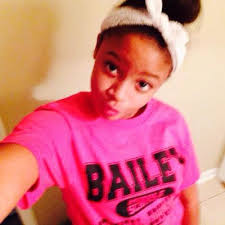 Paris Davidson (@paris_davi)